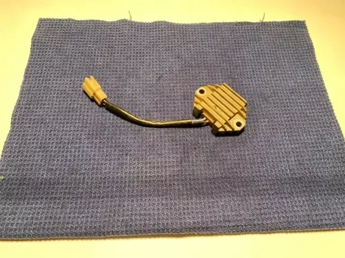 03-06 YAMAHA WR YZ 250F WR250F OEM VOLTAGE REGULATOR ASSEMBLY