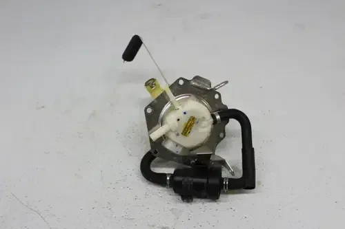 15-18 HONDA CB300F ABS FUEL PUMP GAS PETROL SENDER UNIT