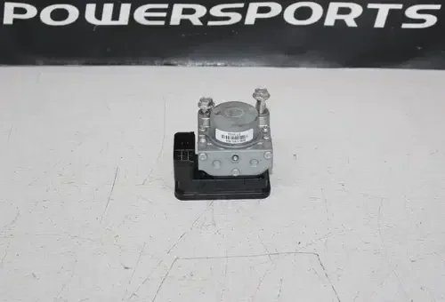 17-23 SUZUKI GSXR1000 ABS PUMP UNIT MODULE