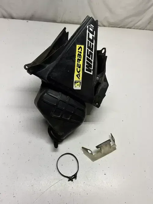 2002 02 Honda Cr250r CR 250 R OEM NICE! Airbox Air Box Intake SOFT RUBBER!