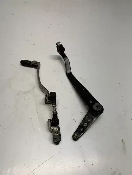 2002 02 yamaha ttr125l TTR 125 L LOT Shifter Linkage Brake Pedal Arm Lever Bolt