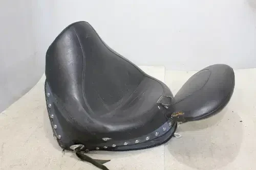 99-03 YAMAHA ROAD STAR XV1600A FRONT DRIVERS SEAT MUSTANG