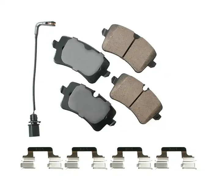 Akebono Brake Corporation Euro Ultra-Premium Brake Pads – Rear EUR1547A