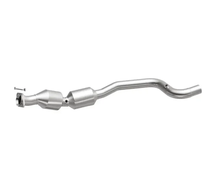 Magnaflow 13-17 Range Rover V8 5 OEM Underbody Direct Fit EPA Compliant Catalytic Converter 21-536