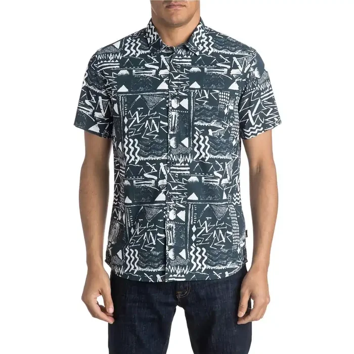 Quiksilver Labyrinth Men‘s Button Up Short-Sleeve Shirts