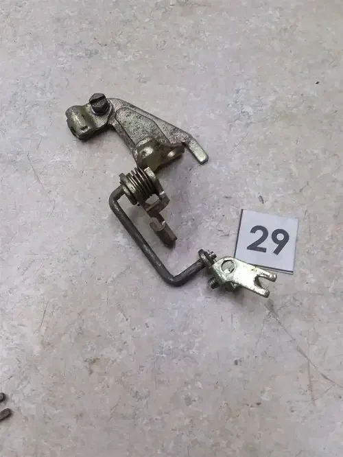 Suzuki GS850 Carburetor Cable Choke Bracket Linkage 1980 1981 #29 UO AP-403