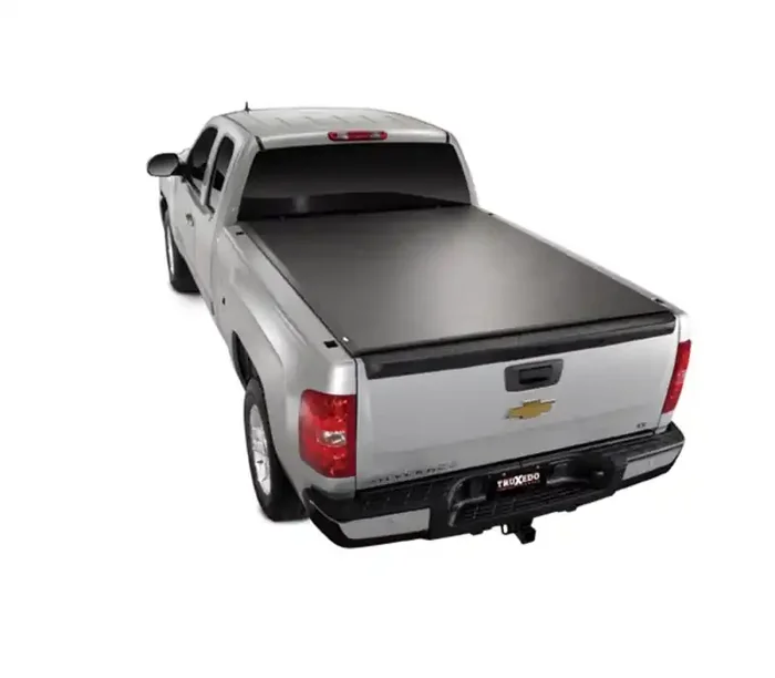 Truxedo 04-07 GMC Sierra & Chevrolet Silverado 1500 Classic 5ft 8in Lo Pro Bed Cover 580601
