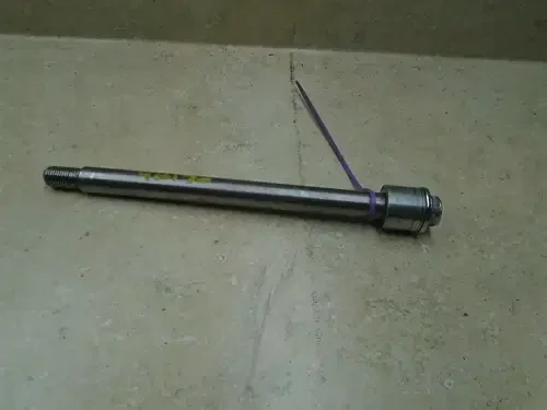 Yamaha 1200 VMAX VMX1200 Used Front Wheel Axle 1986 YB170