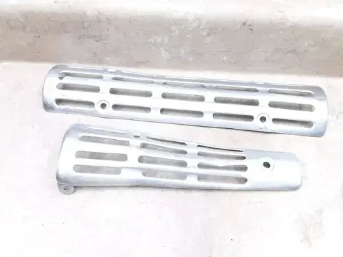 Yamaha 200 CS3-C Scrambler Right Exhaust Muffler Heat Shield Set 1971 PA AP-408