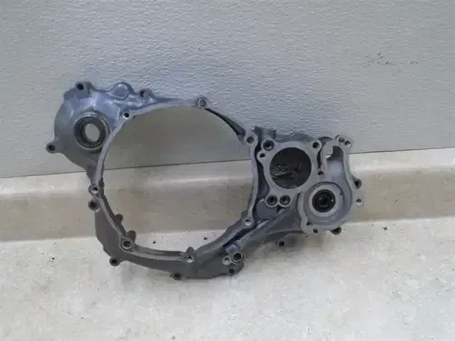 Yamaha 400 YZ YZ400F YZ400-F Used Water Pump Clutch Cover 1999 YB159