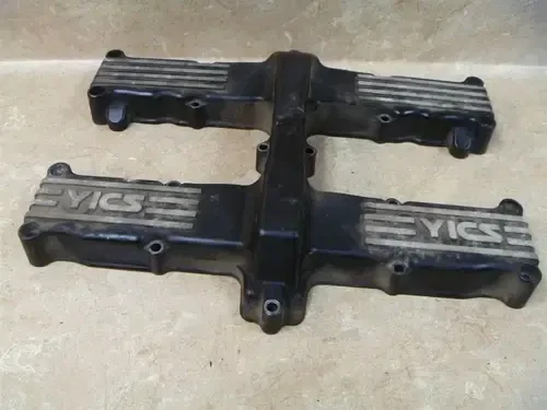 Yamaha 650 XJ SECA TURBO XJ650 Used Engine Cylinder Head Cover 1982 #SM153