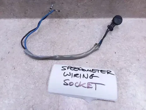 Yamaha R5 Twin 350 Speedometer Meter Socket Wiring Vintage 1971 ANX-C8